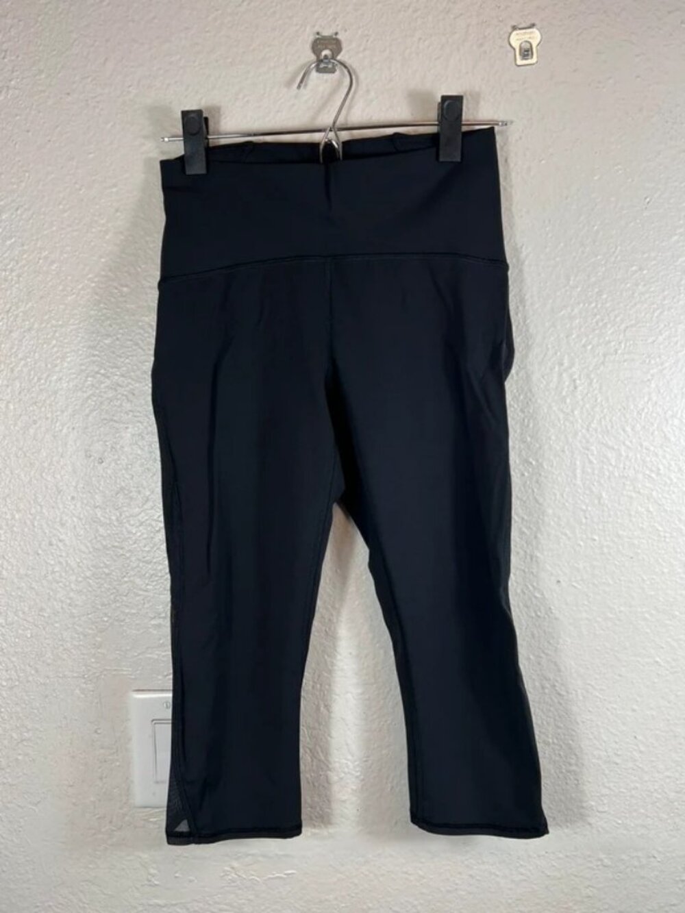 Lululemon Mix & Mesh Crop Leggings Black Sz 6